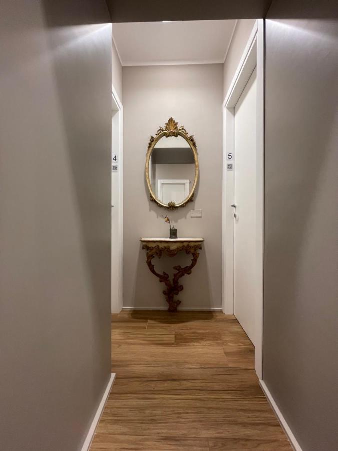 Hotel Lucrino 45 By Ale Řím Exteriér fotografie